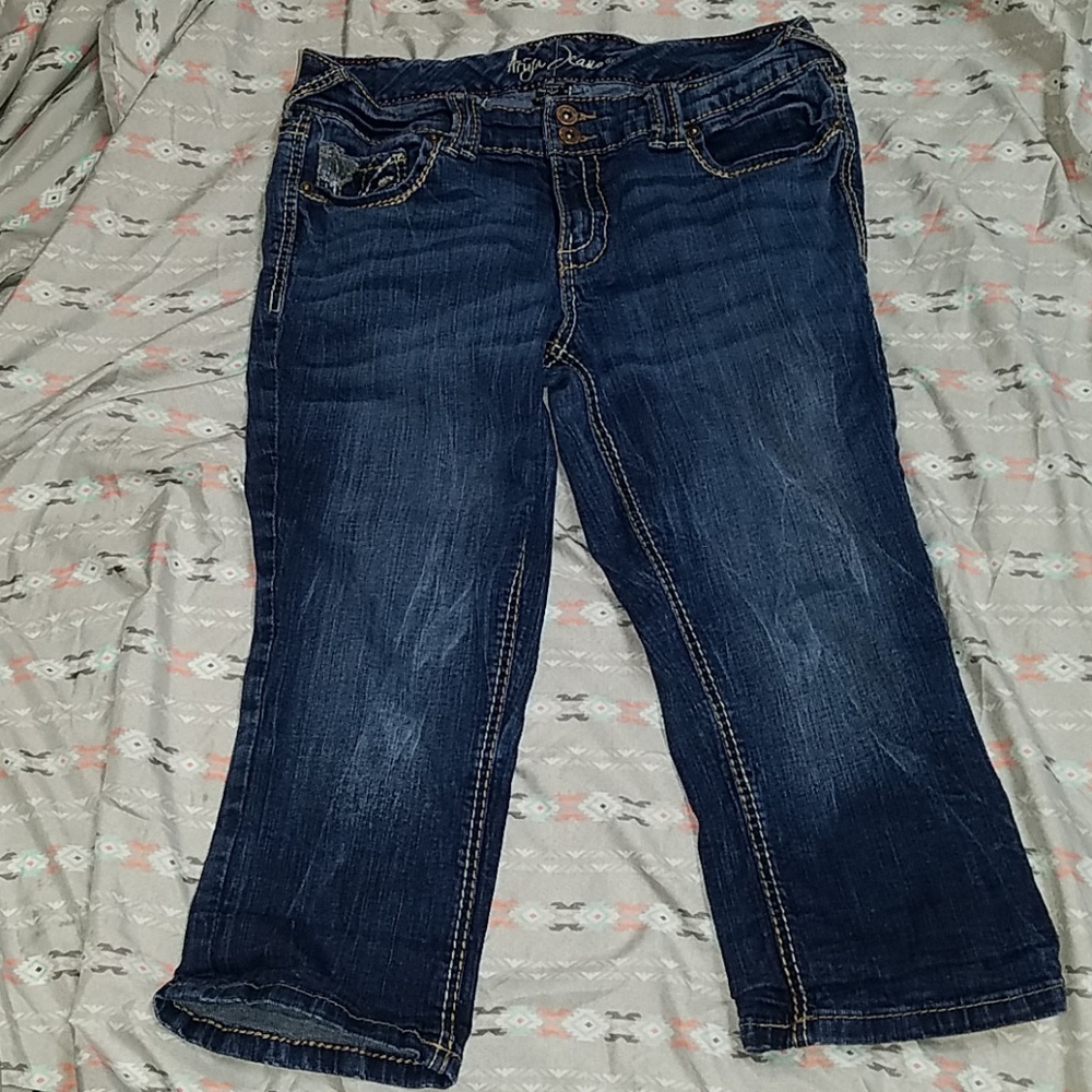 Ariya capris